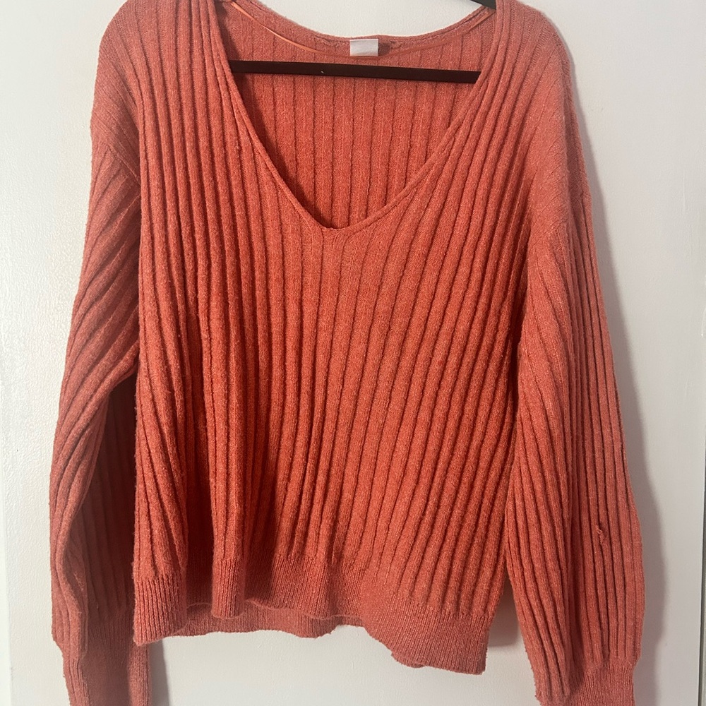 Orange V-Neck Ribbed Sweater with Chunky Knit